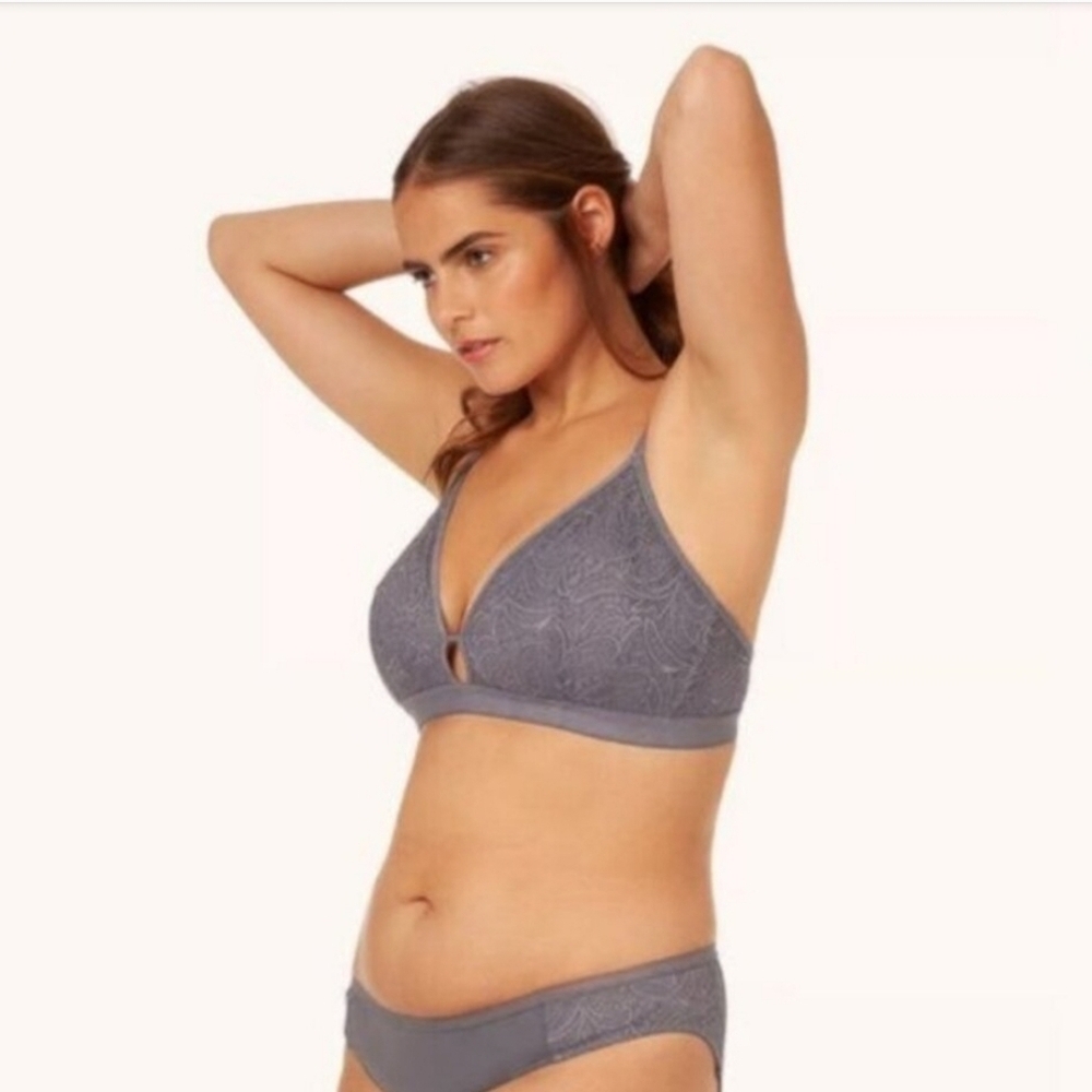 NWT Lively Smoke Gray Palm Lace Busty Bralette Bra Size 4 42DD 40G 40DDD